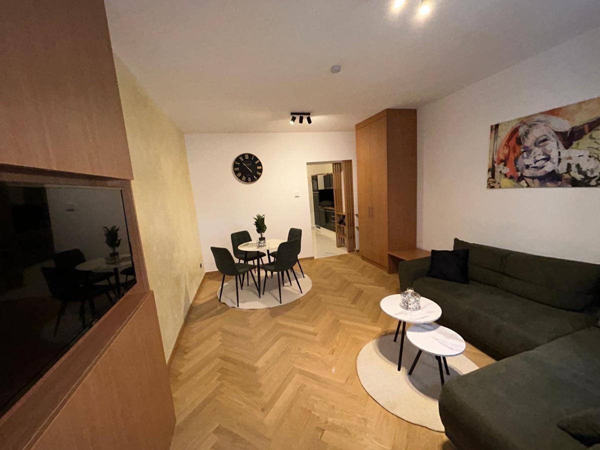 Deluxe Apartment Favoriten ウィーン エクステリア 写真